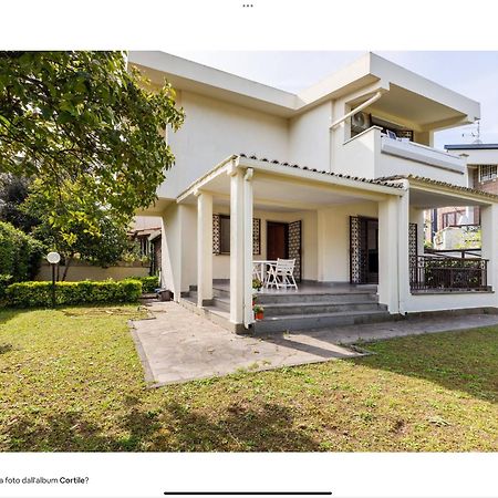 Magnifica Villa A Fregene Fregenae Exterior photo
